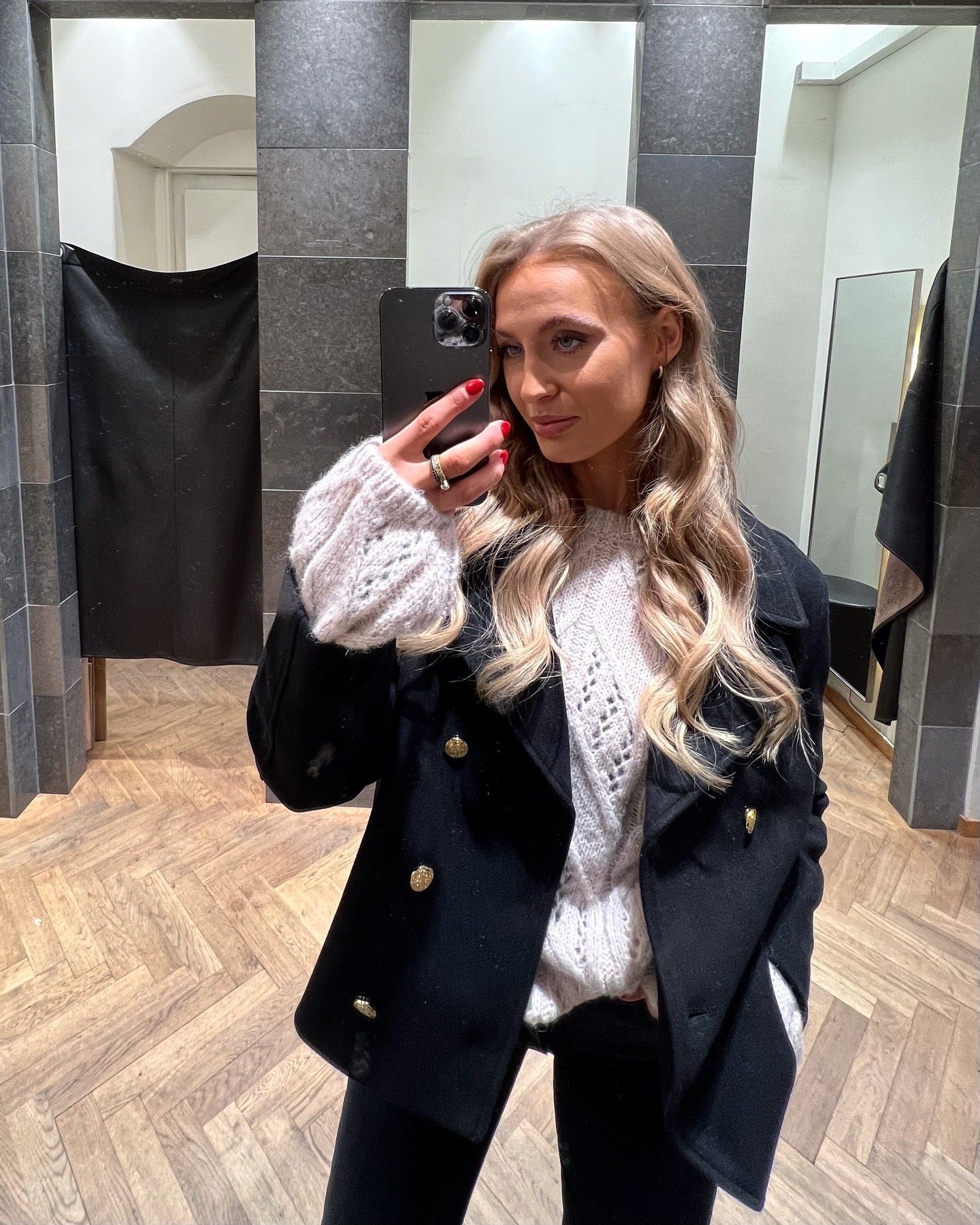 VMFORTUNEBECKY Jacket - Black